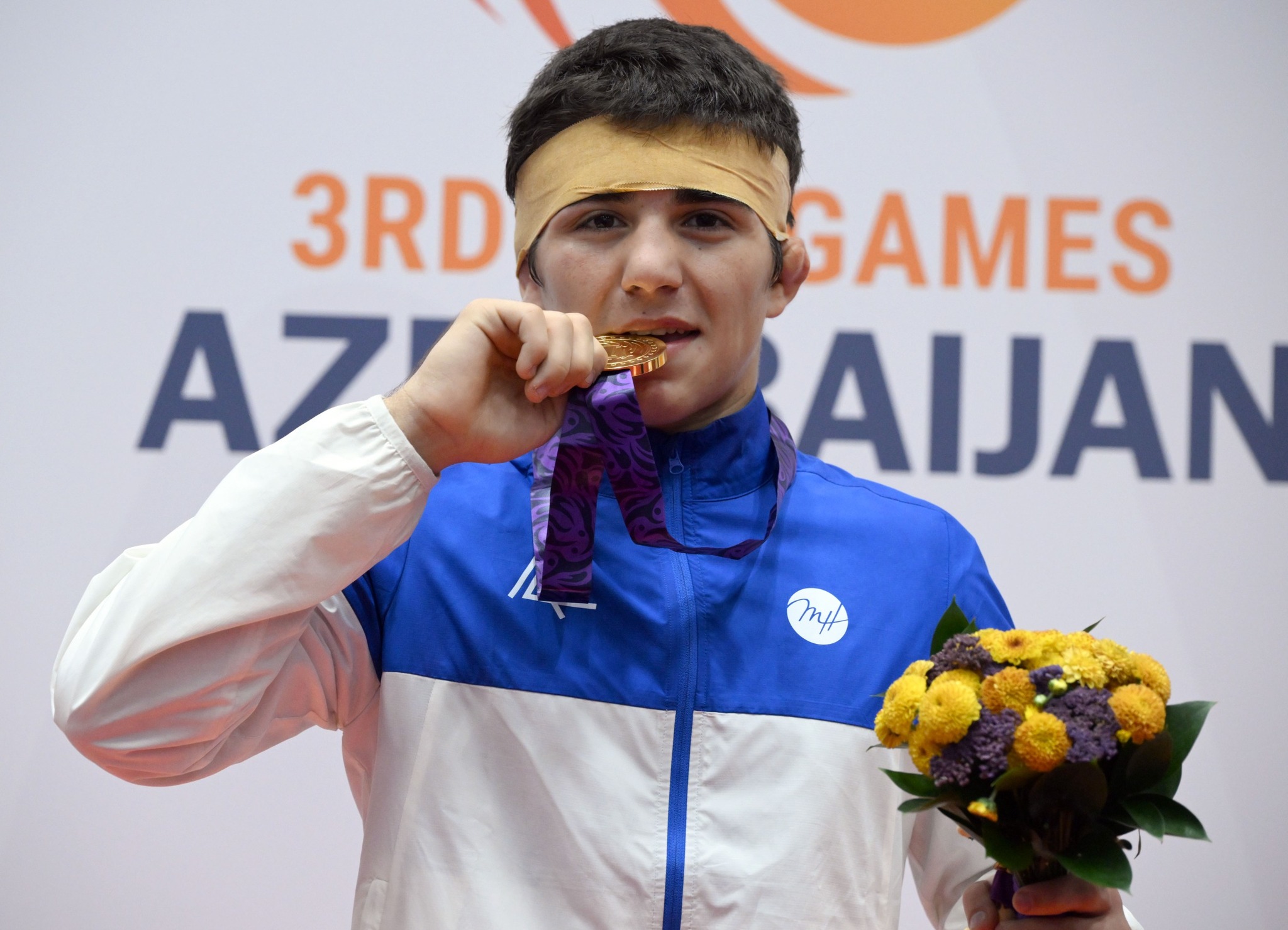 Əli Nəzərov III MDB Oyunlarının qızıl medalını qazandı